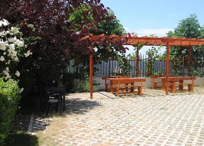 公寓式酒店 朱莉娅家庭公寓式酒店 阳光海滩