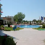 Julia Family 3* Sunny Beach