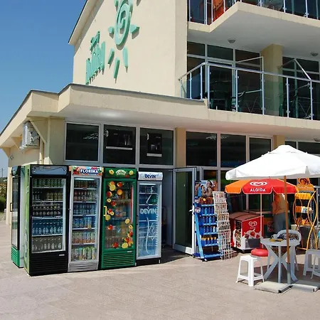 Apartmanhotel Julia Family 3*