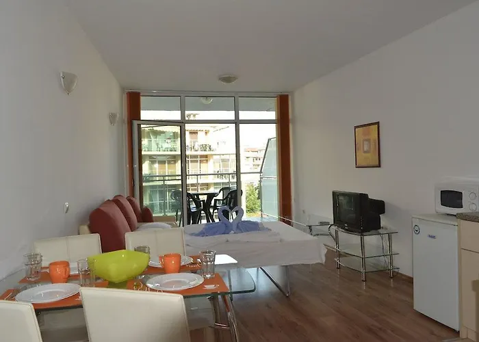 Julia Family Apartmanhotel Napospart