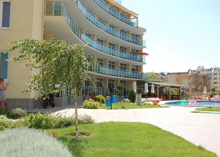 Julia Family Apartmanhotel