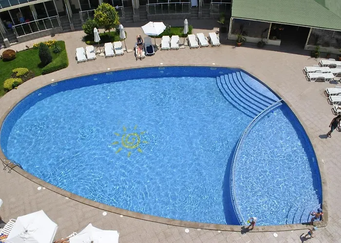 Julia Family Apartmanhotel