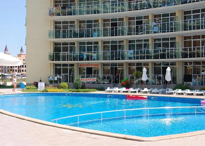 Apartmanhotel Julia Family 3*