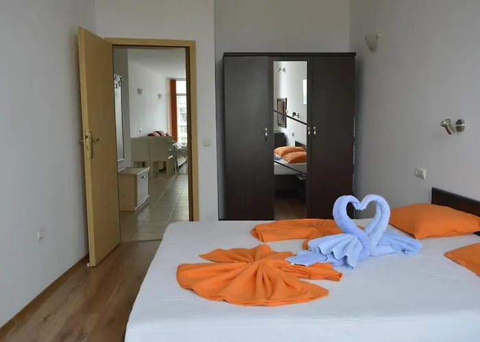 Apartmanhotel Julia Family 3*